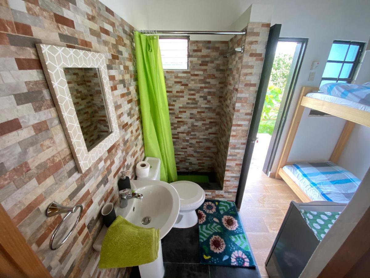 Gästezimmer in der Villa Zimmer Jarabacoa Exterior foto